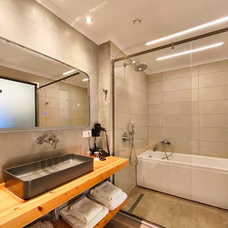 Europa Olympia Отель