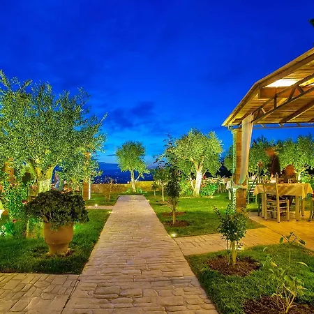 Ξενοδοχείο Europa Olympia 4*