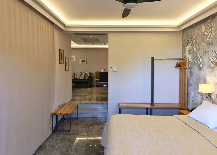 Отель Europa Olympia 4*