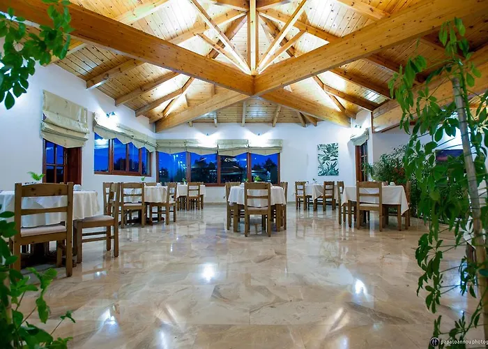 Отель Europa Olympia 4*